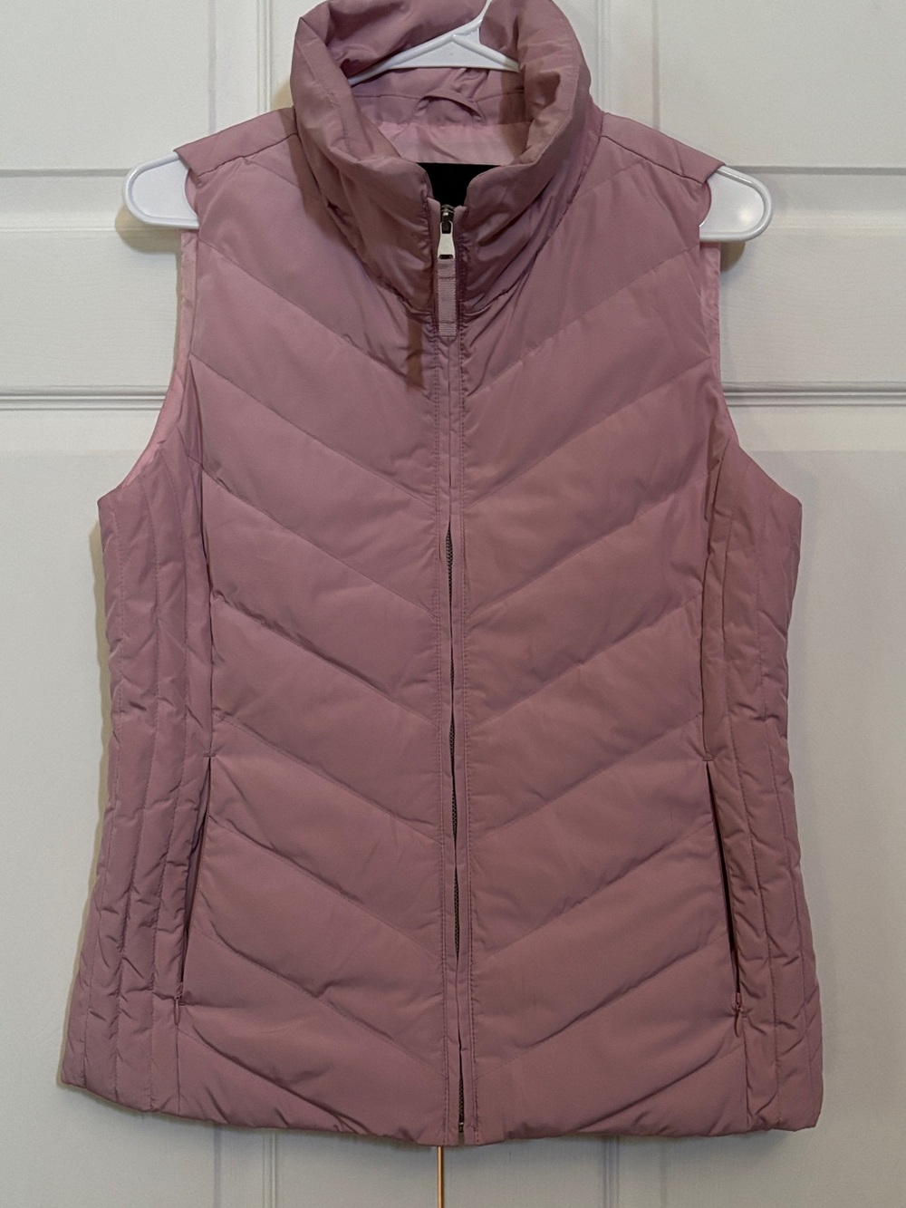 Talbots Women’s S Pink Quilted Down Puffer Vest Full Zip High Collar
